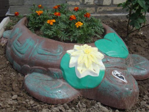 Клумба цветник бетонный черепаха