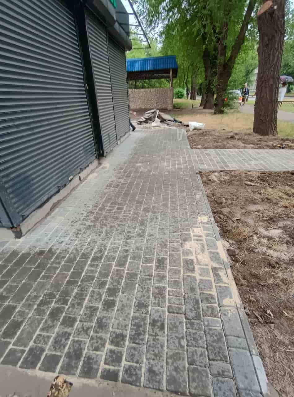Бордюр тротуарный. Паребрик