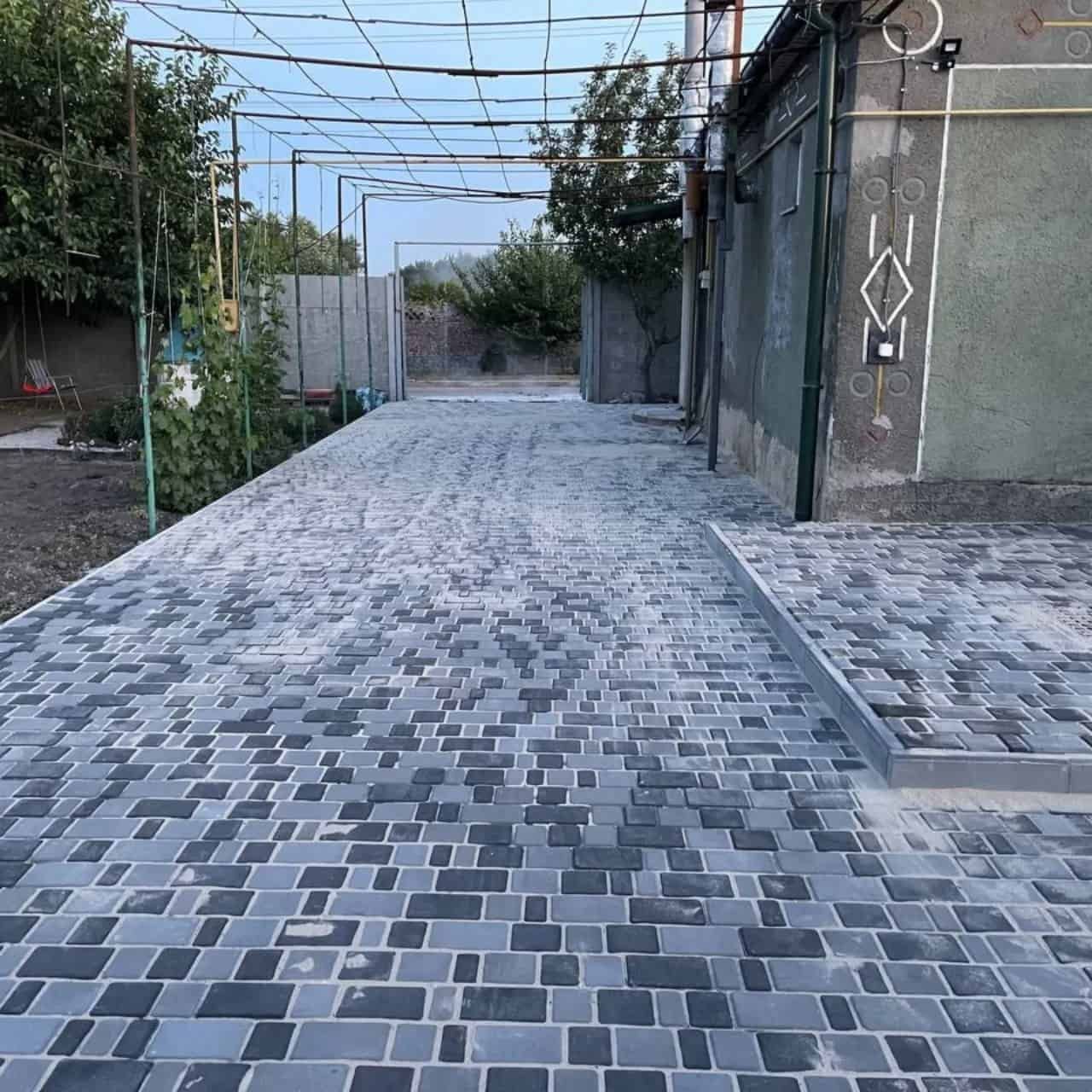 Продажа и укладка тротуарной плитки "Старый город"