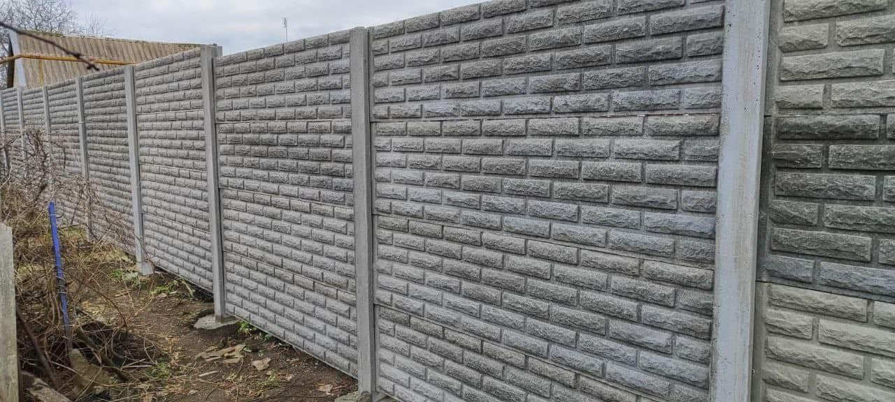 Продажа и установка бетонного забора г. Вольнянск