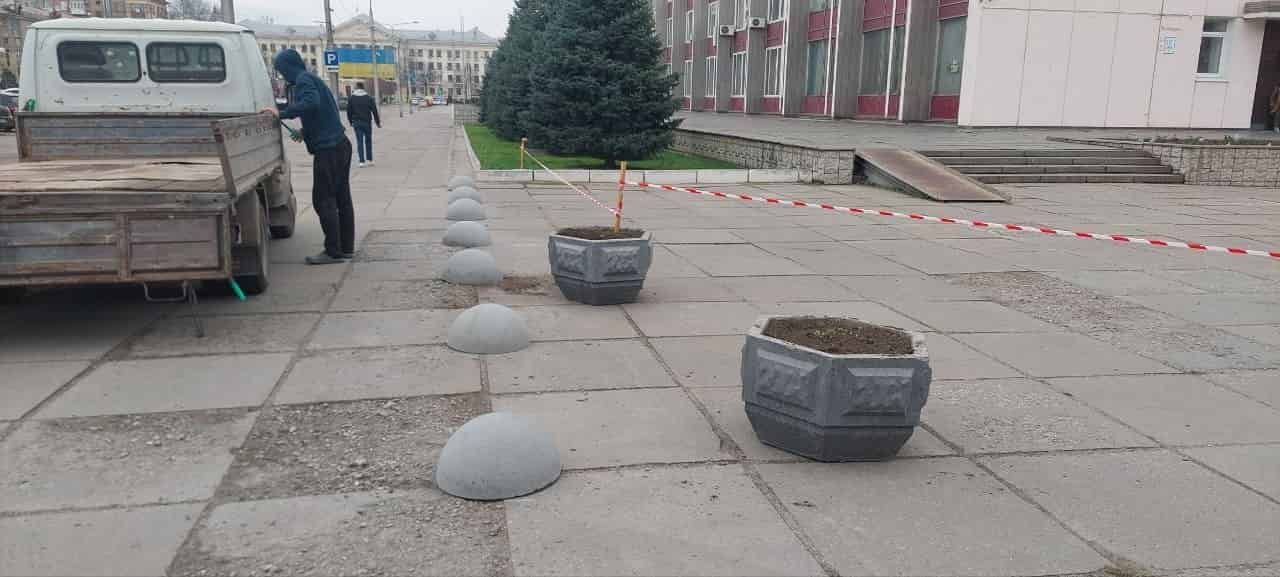 Парковочные полусферы: продажа и установка
