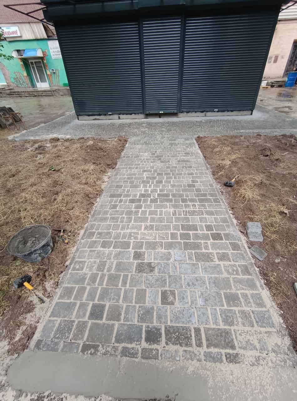 Укладка тротуарной плитки старый город г. Запорожье