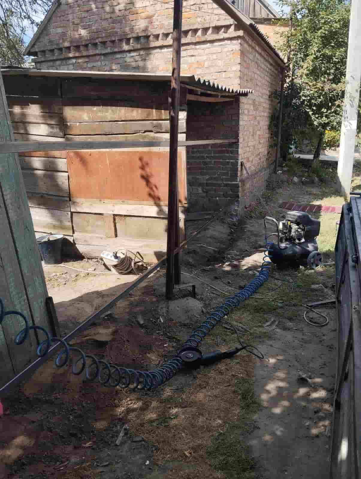 Установка забора из профнастила любой сложности
