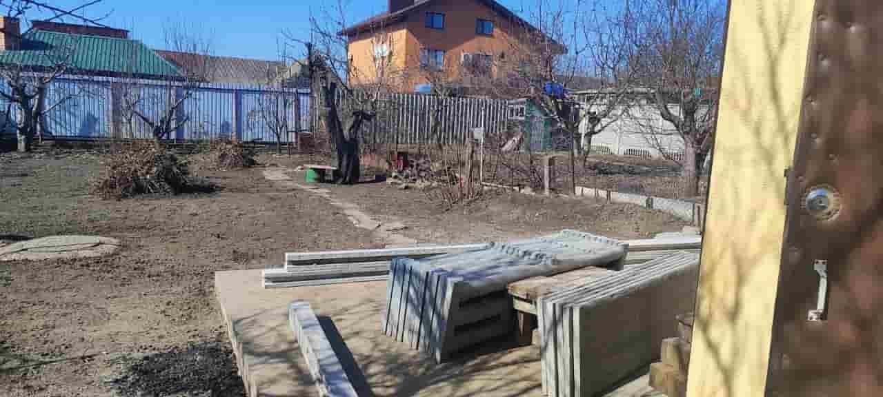монтаж бетонного забора